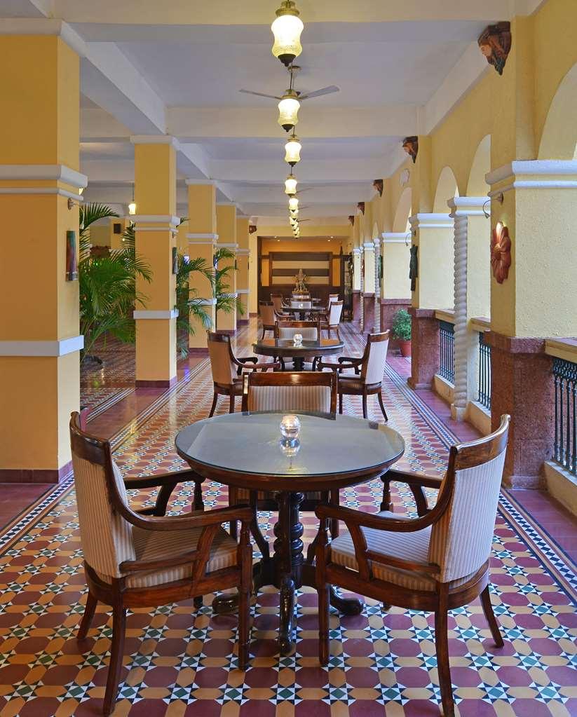 Country Inn & Suites By Radisson, Goa Candolim Inreriör bild